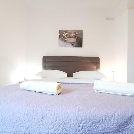 Apartman Sintic Krk Town Zimmer foto