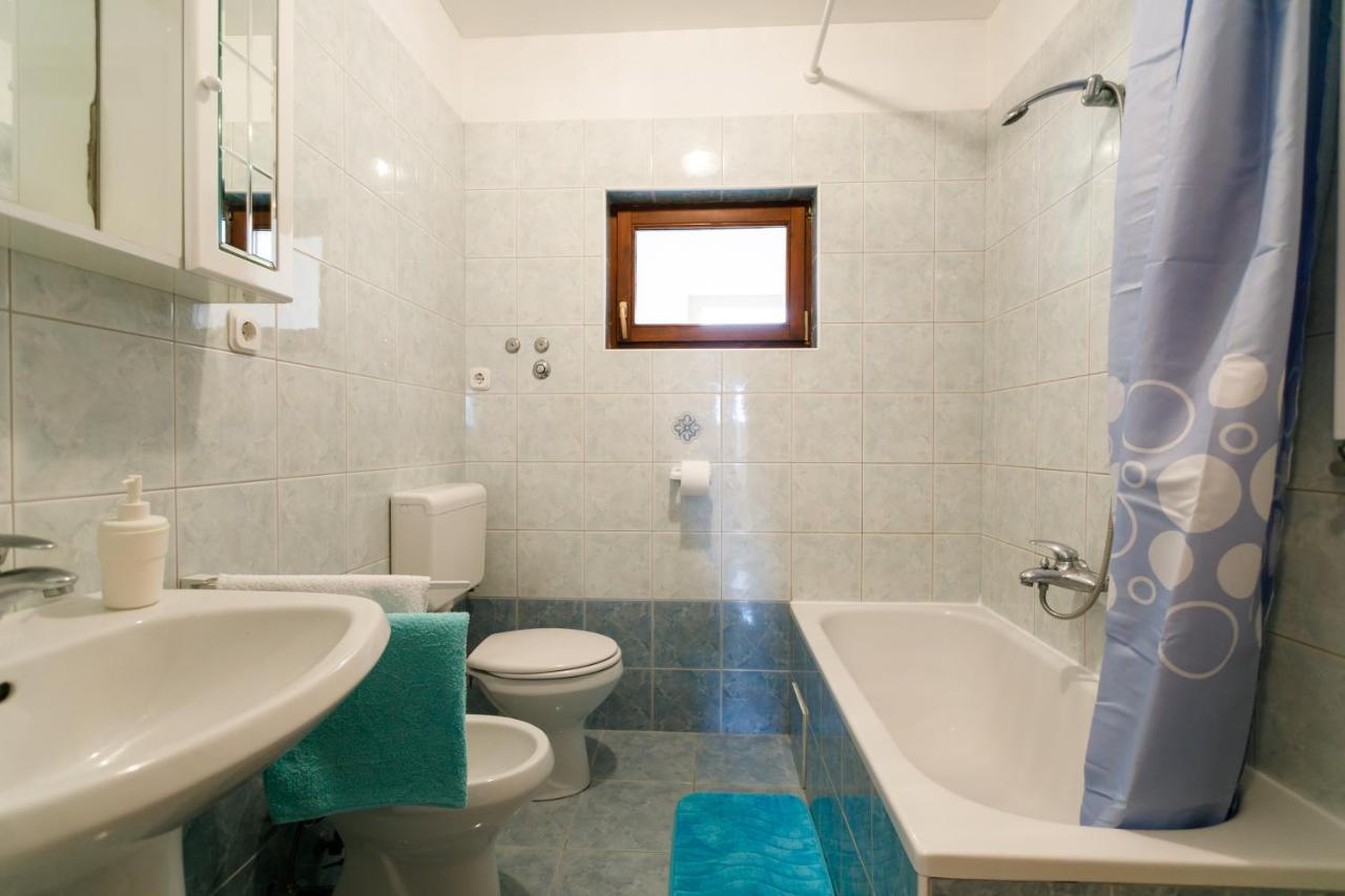 Apartman Sintic Krk Town Exterior foto